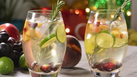 Sangría Navideña con Romero