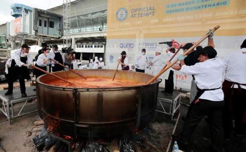 locro ecuador Paulina Baum